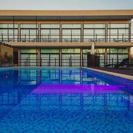Paraiso Natural Apart & Hotel Iguazu プエルト・イグアス エクステリア 写真