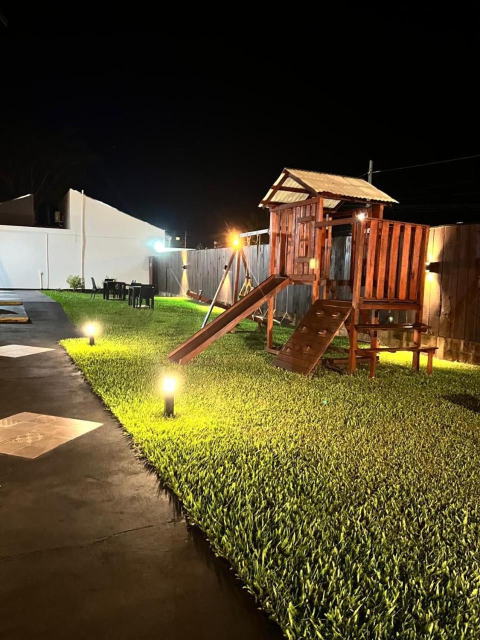 Paraiso Natural Apart & Hotel Iguazu プエルト・イグアス エクステリア 写真