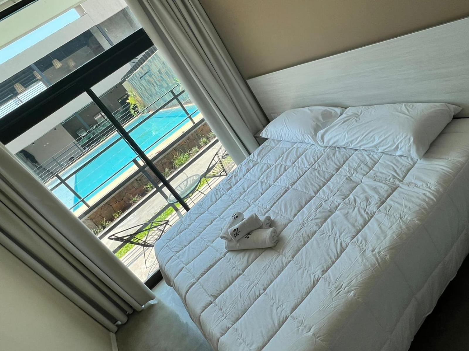 Paraiso Natural Apart & Hotel Iguazu プエルト・イグアス エクステリア 写真